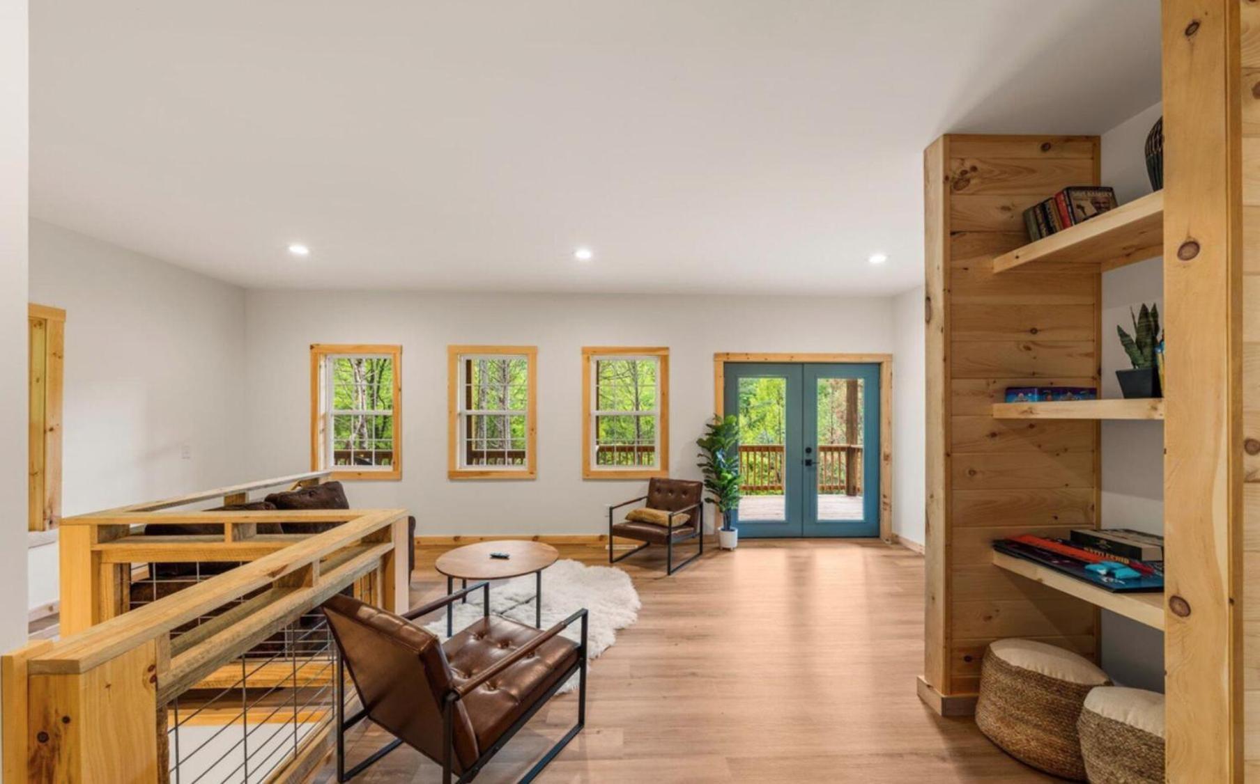 Luxe Retreat - June Sale! - Easy Drive - Xl Swim Spa - Award Winning! Sevierville Extérieur photo
